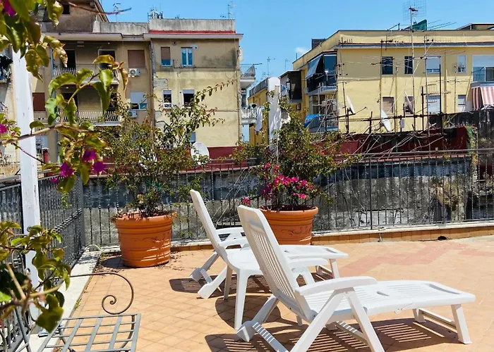 Blessing House 公寓 *